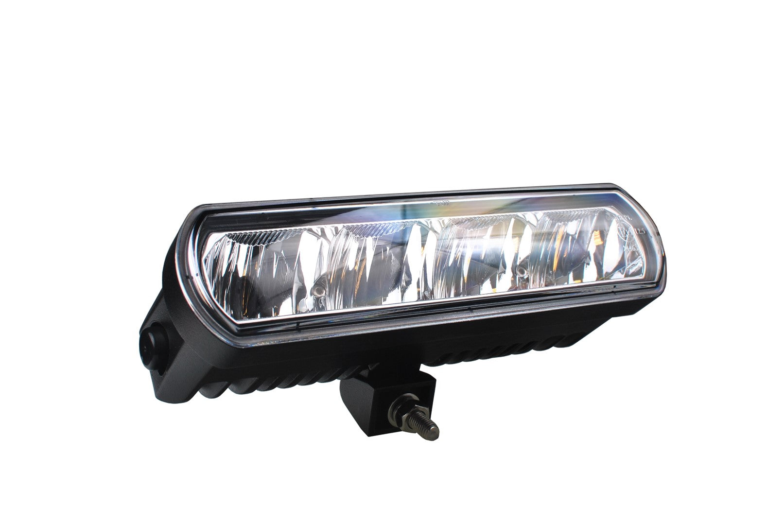 PROJECTEUR LONGUE PORTEE LED CREE, 40W, 222x55x100mm. BABACAR FRANCE révolutionne la distribution de pièces auto avec sa marketplace moderne et son vaste catalogue. Les clients bénéficient de prix compétitifs et d'une livraison rapide partout en Europe. Un service client expert guide les acheteurs dans leurs choix techniques.